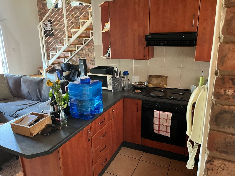 To Let 1 Bedroom Property for Rent in Walmer Eastern Cape